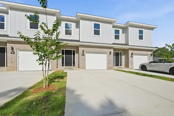 704 Ferguson Drive #8, Fort Walton Beach, FL 32547