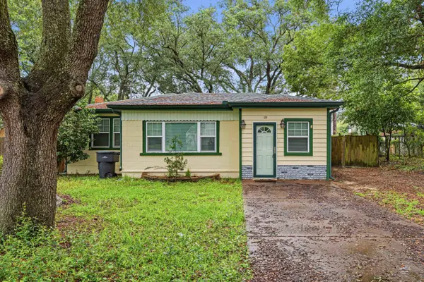 19 SW Comet Street, Fort Walton Beach, FL 32548
