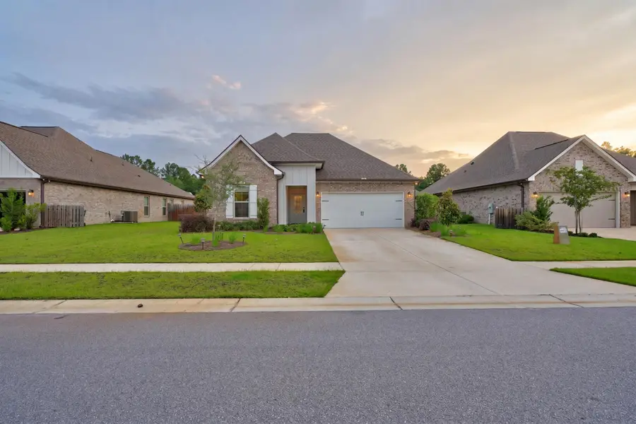 75 E Apollo Avenue, Freeport, FL 32439 - #2