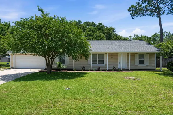 1888 Coral Street, Navarre, FL 32566