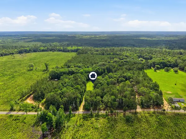 7775 Peacock Road, Baker, FL 32531