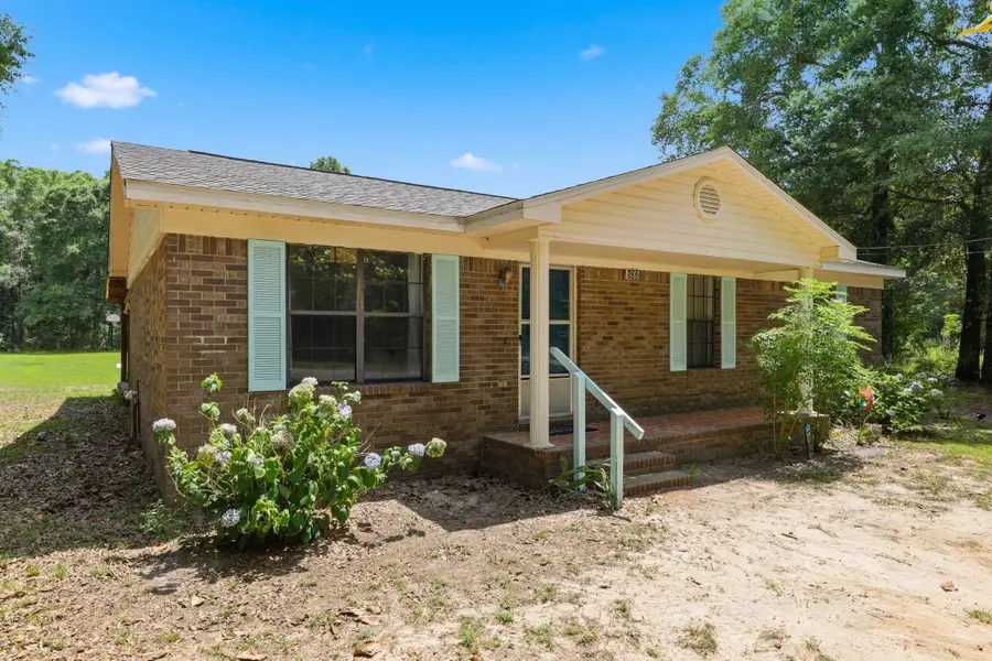 532 Springtime Avenue, Holt, FL 32564 - #3