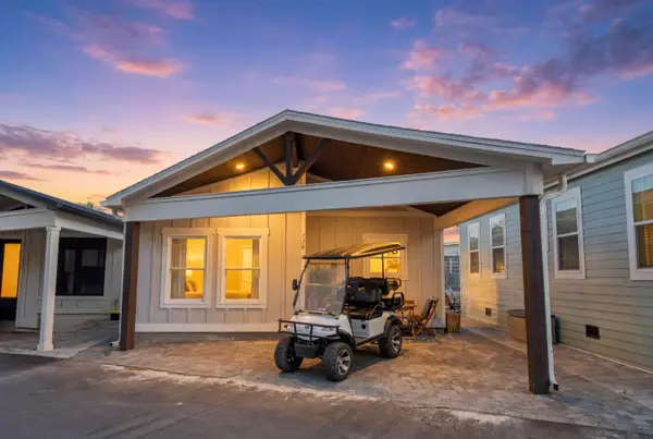 738 Seabreeze Drive, Panama City Beach, FL 32408