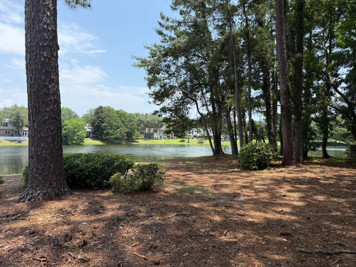 207 Southlake Court #207, Niceville, FL 32578 - #1