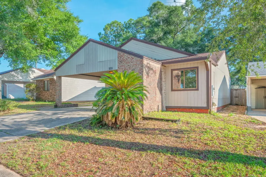205 Bartonwood Court, Niceville, FL 32578 - #2