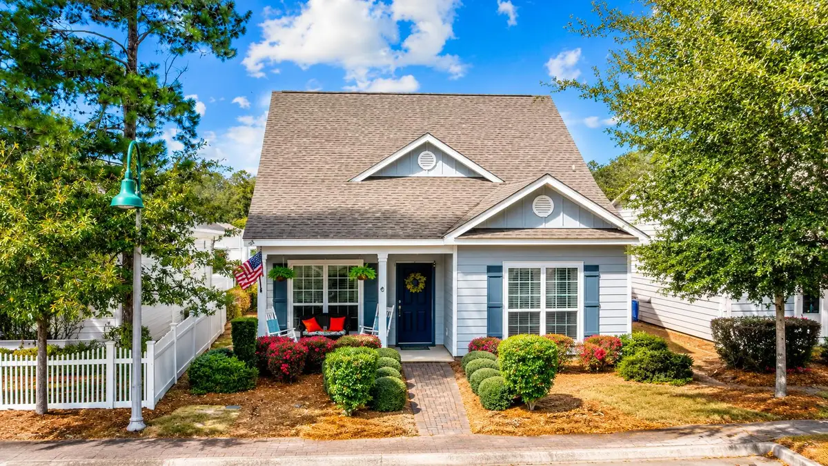 42 Sarona Street, Freeport, FL 32439 - #1