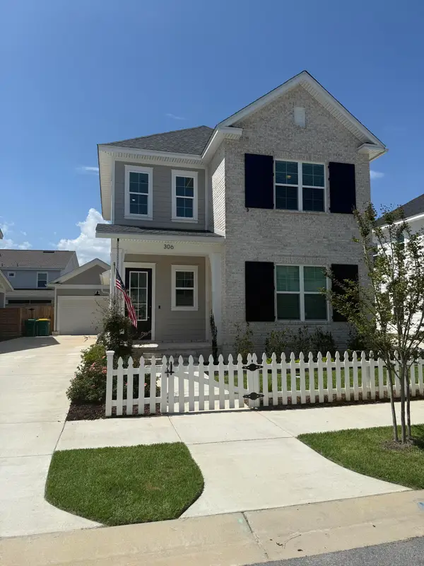 306 Gazelle Court, Niceville, FL 32578