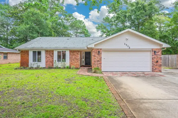 1732 Bayshore Drive, Niceville, FL 32578