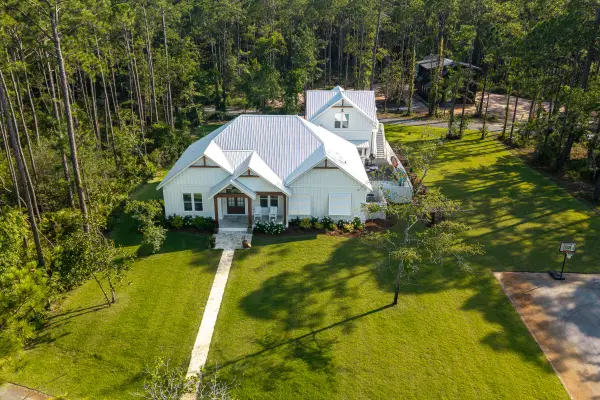 234 Island Grove Drive, Freeport, FL 32439