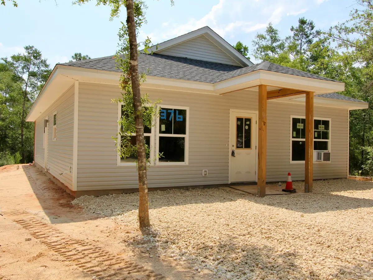 376 W Michaelangelo Road, Defuniak Springs, FL 32433 - #1