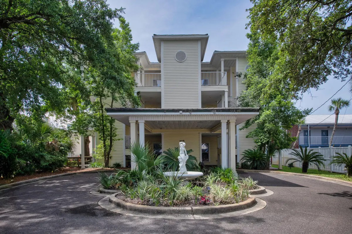 105 Brooks Street #3, Fort Walton Beach, FL 32548 - #1