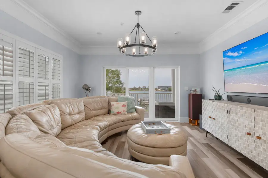 105 Brooks Street #3, Fort Walton Beach, FL 32548 - #2