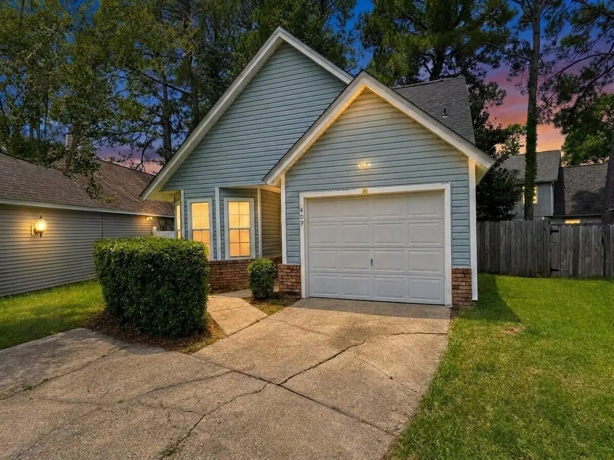 409 Heritage Court, Fort Walton Beach, FL 32547 - #1