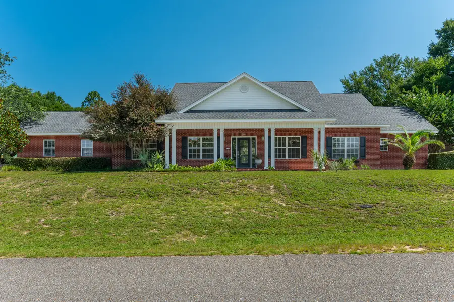 201 Seneca Trail, Crestview, FL 32536 - #2