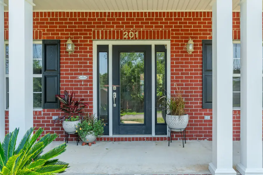 201 Seneca Trail, Crestview, FL 32536 - #3