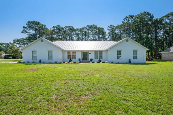 201 Yacht Club Drive, Niceville, FL 32578