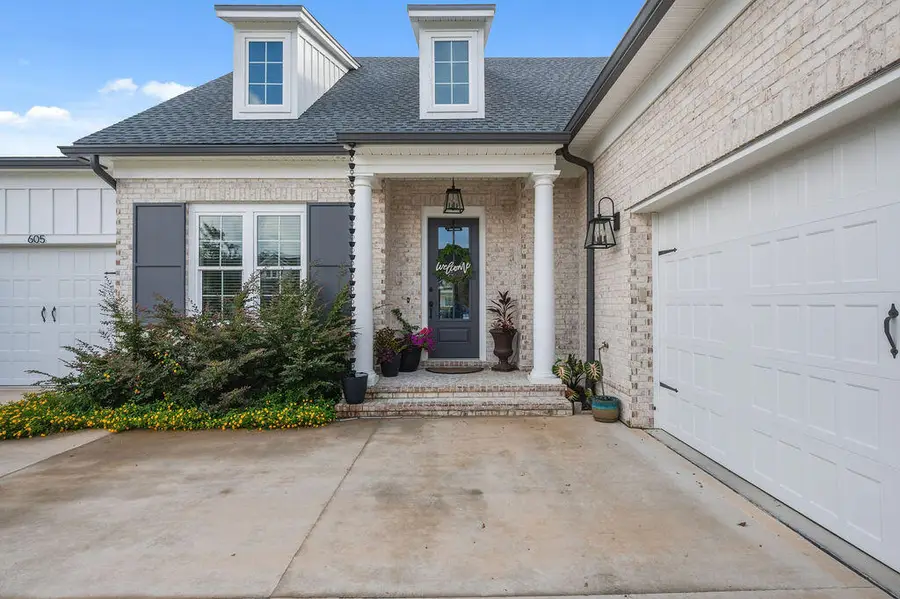 605 Chamomile Court, Niceville, FL 32578 - #3