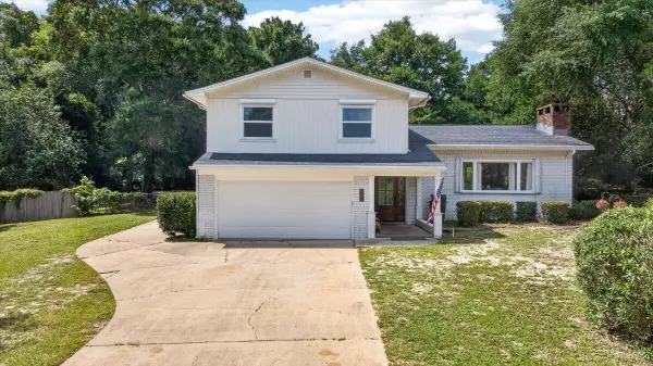 2309 Canal Drive, Niceville, FL 32578