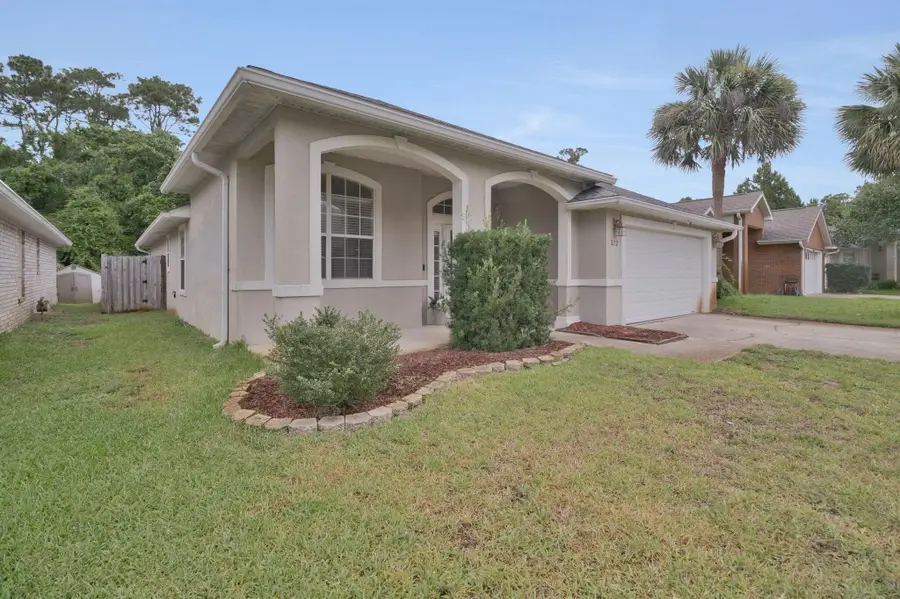 272 Tecumseh Lane, Mary Esther, FL 32569 - #2