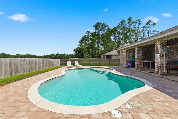2590 Lovewood Drive, Navarre, FL 32566