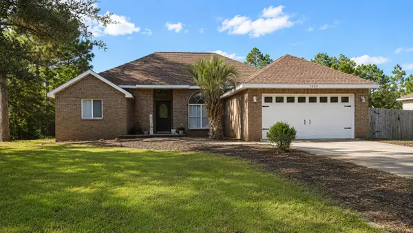 7220 Frankfort Street, Navarre, FL 32566