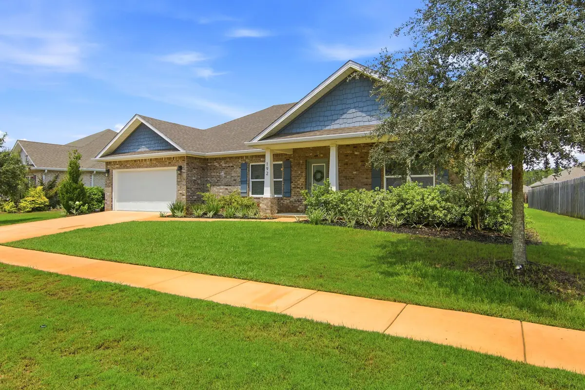 192 E Sky Way, Freeport, FL 32439 - #1