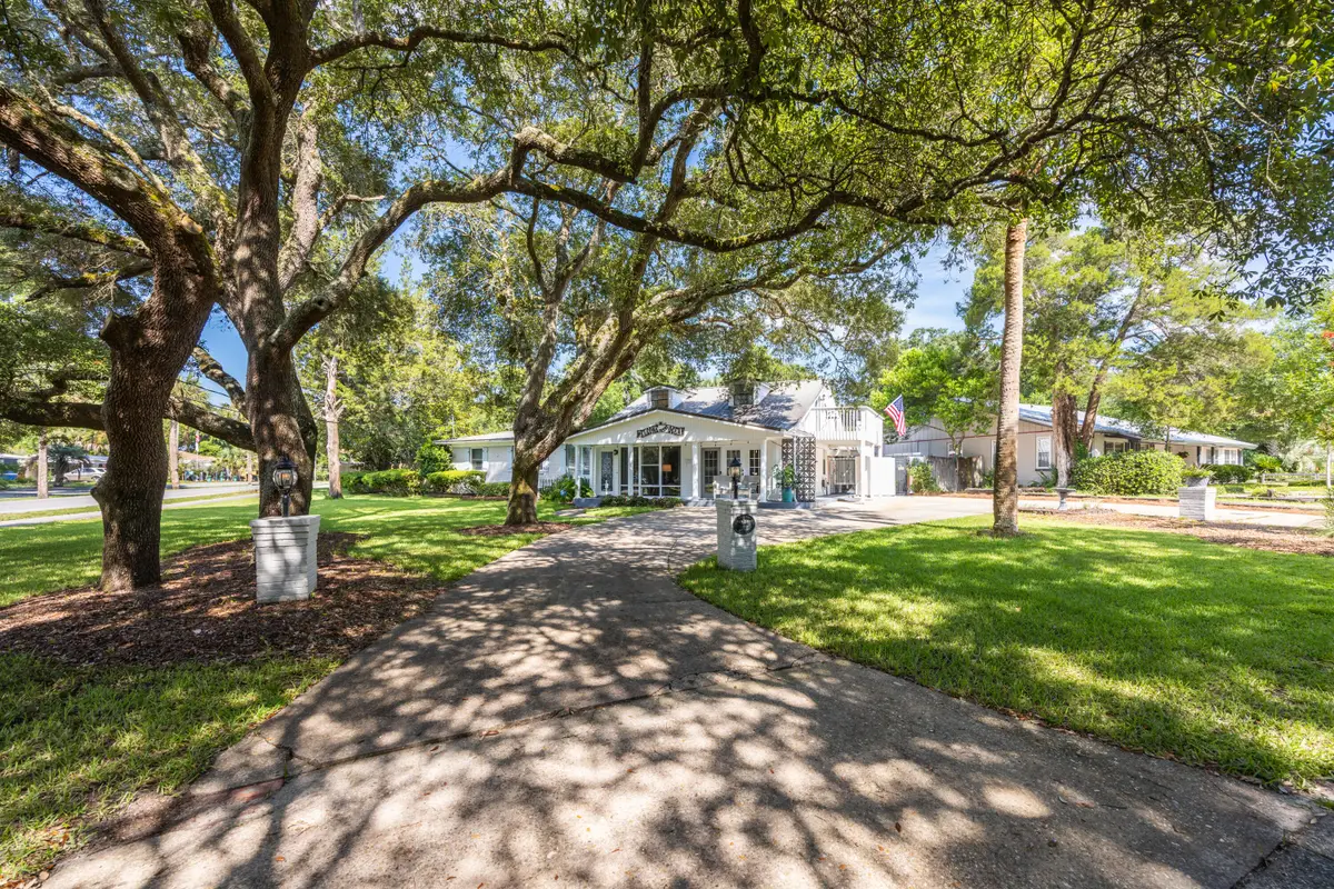 2 NE Bay Drive, Fort Walton Beach, FL 32548 - #1
