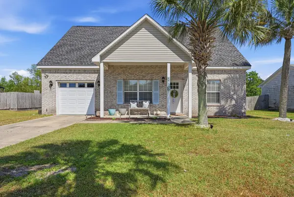 573 Tropical Way, Freeport, FL 32439