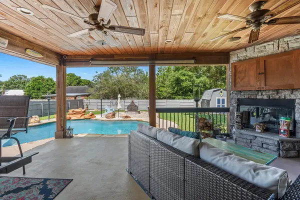2125 Vizcaya Drive, Navarre, FL 32566