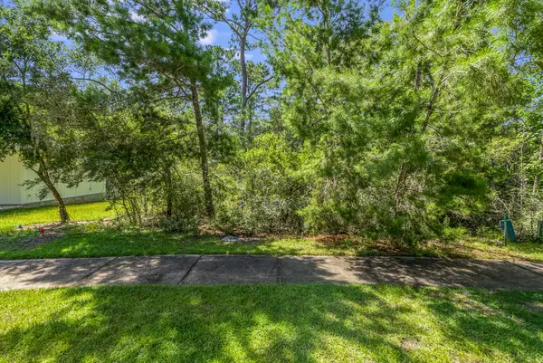 LOT 6 Lafayette Creek, Freeport, FL 32439