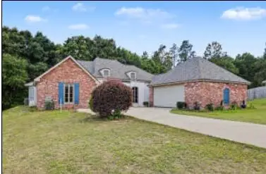 3280 Chappelwood Dr Drive, Crestview, FL 32539