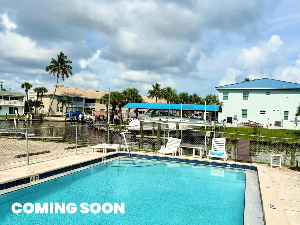 5111 Manor Court #4, Cape Coral, FL 00N/A - #1