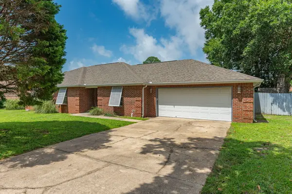 4 Windale Road, Mary Esther, FL 32569