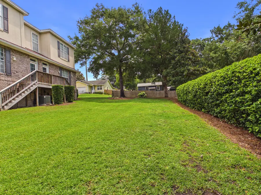 321 Nathey Avenue, Niceville, FL 32578 - #2