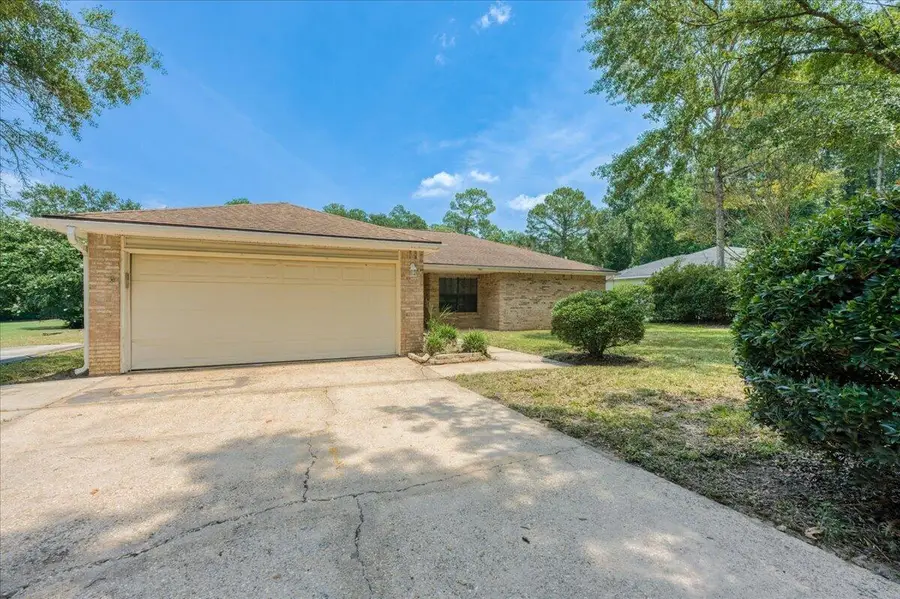 112 Golf Course Drive, Crestview, FL 32536 - #2