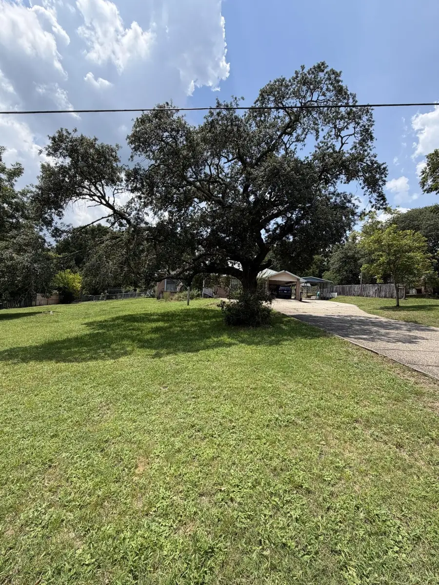 105 Navajo Trace, Crestview, FL 32536 - #3
