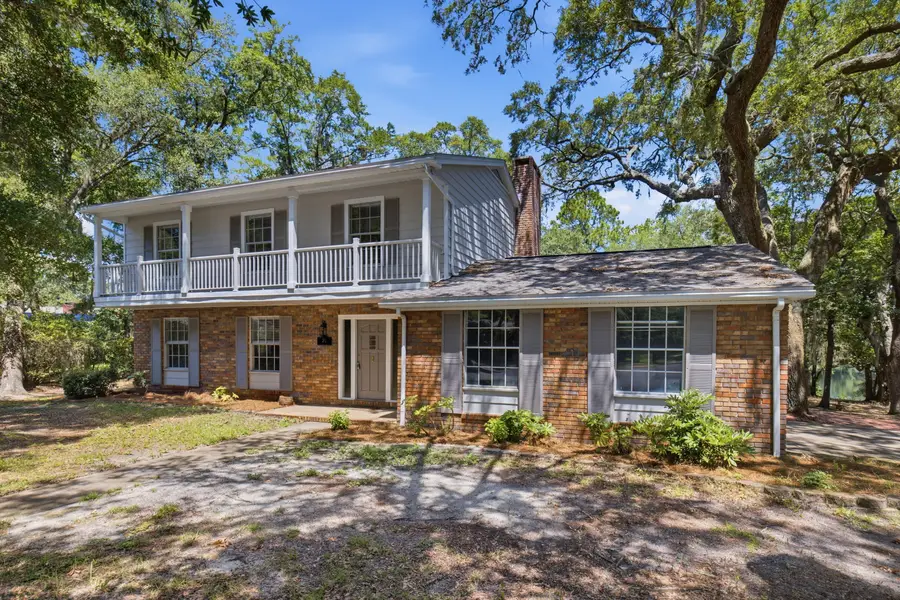 20 NW Sherwood Road, Fort Walton Beach, FL 32547 - #2