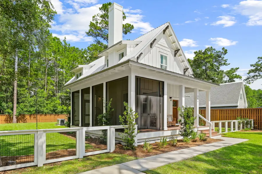 264 Bayou Circle, Freeport, FL 32439 - #3