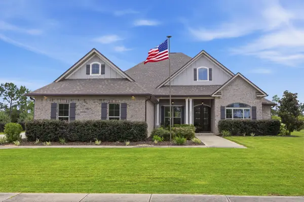 307 Coastal Breeze Drive, Freeport, FL 32439
