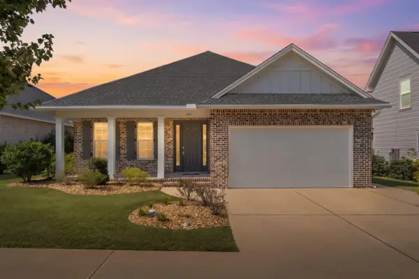 109 Raiders Trail, Valparaiso, FL 32580