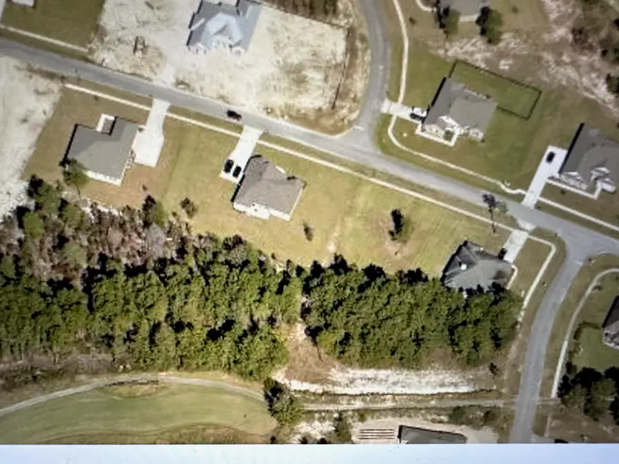 629 W Club House Drive, Freeport, FL 32439 - #2