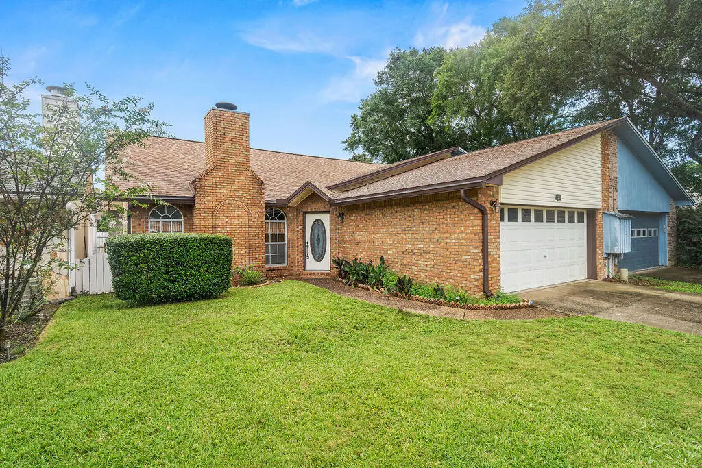 851 Holbrook Circle, Fort Walton Beach, FL 32547 - #1