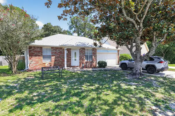 475 Managua Way, Mary Esther, FL 32569
