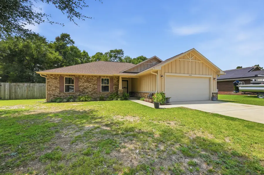 4325 Glen Forest Drive, Milton, FL 32583 - #2