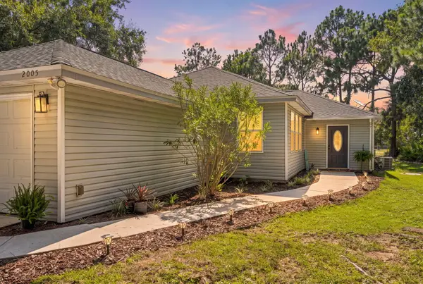 2005 Everglades Drive, Navarre, FL 32566