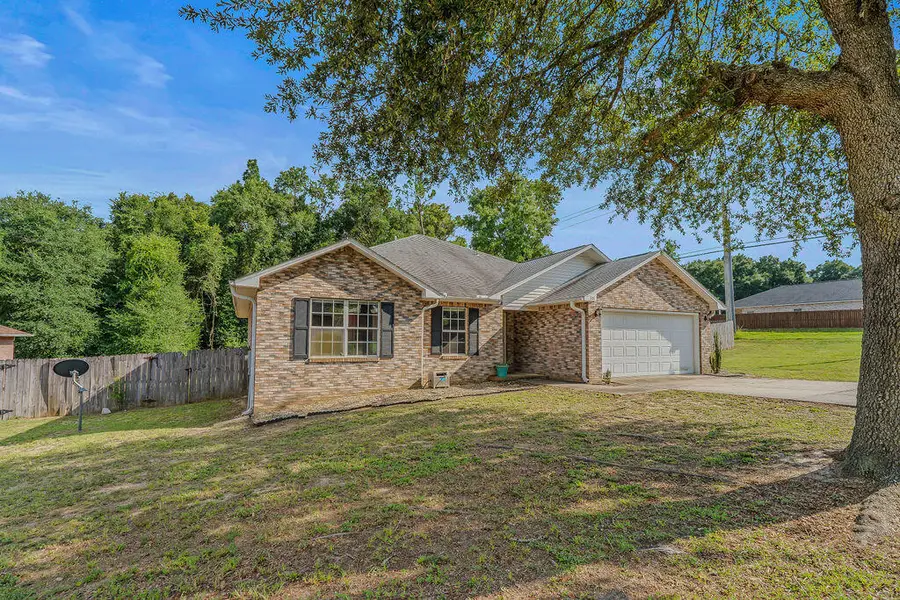 101 Conquest Avenue, Crestview, FL 32536 - #3