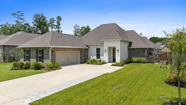 148 Flora Lane, Freeport, FL 32439