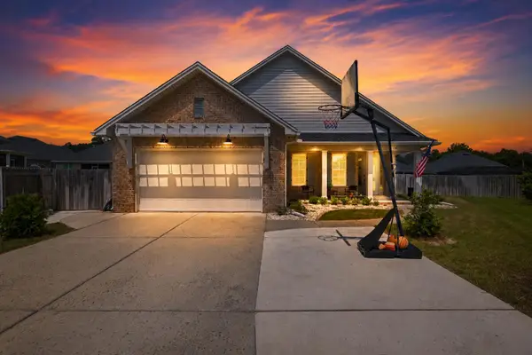 106 Amelia Rae Circle, Valparaiso, FL 32580