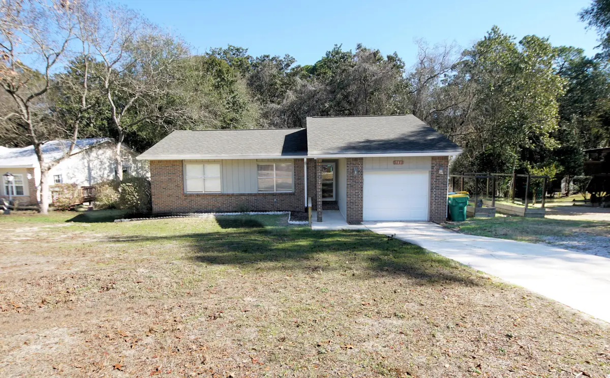 583 Woodlow Road, Niceville, FL 32578 - #1