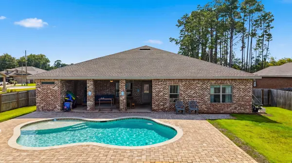 2590 Lovewood Drive, Navarre, FL 32566